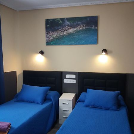 Hostal Numancia Madrid Esterno foto