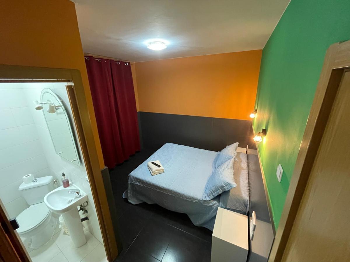 Hostal Numancia Madrid Esterno foto