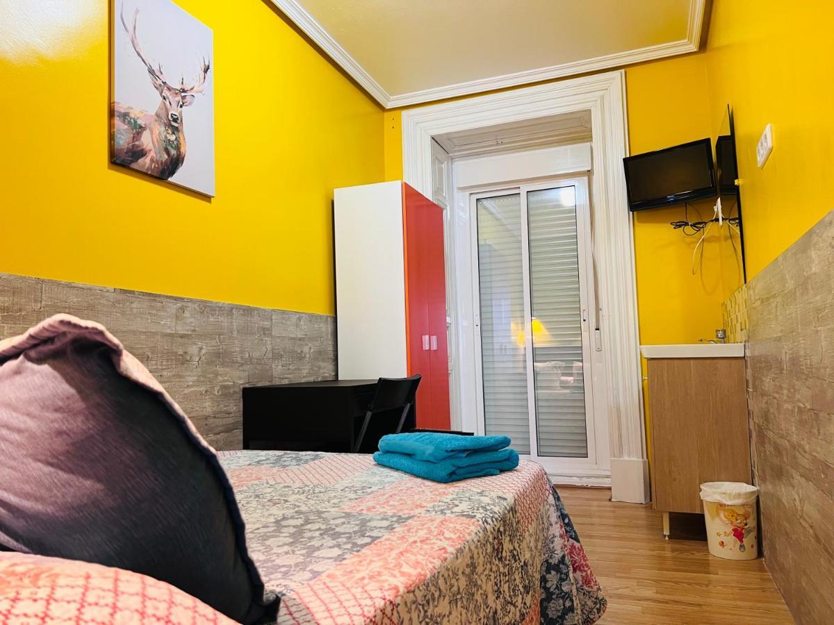 Hostal Numancia Madrid Esterno foto
