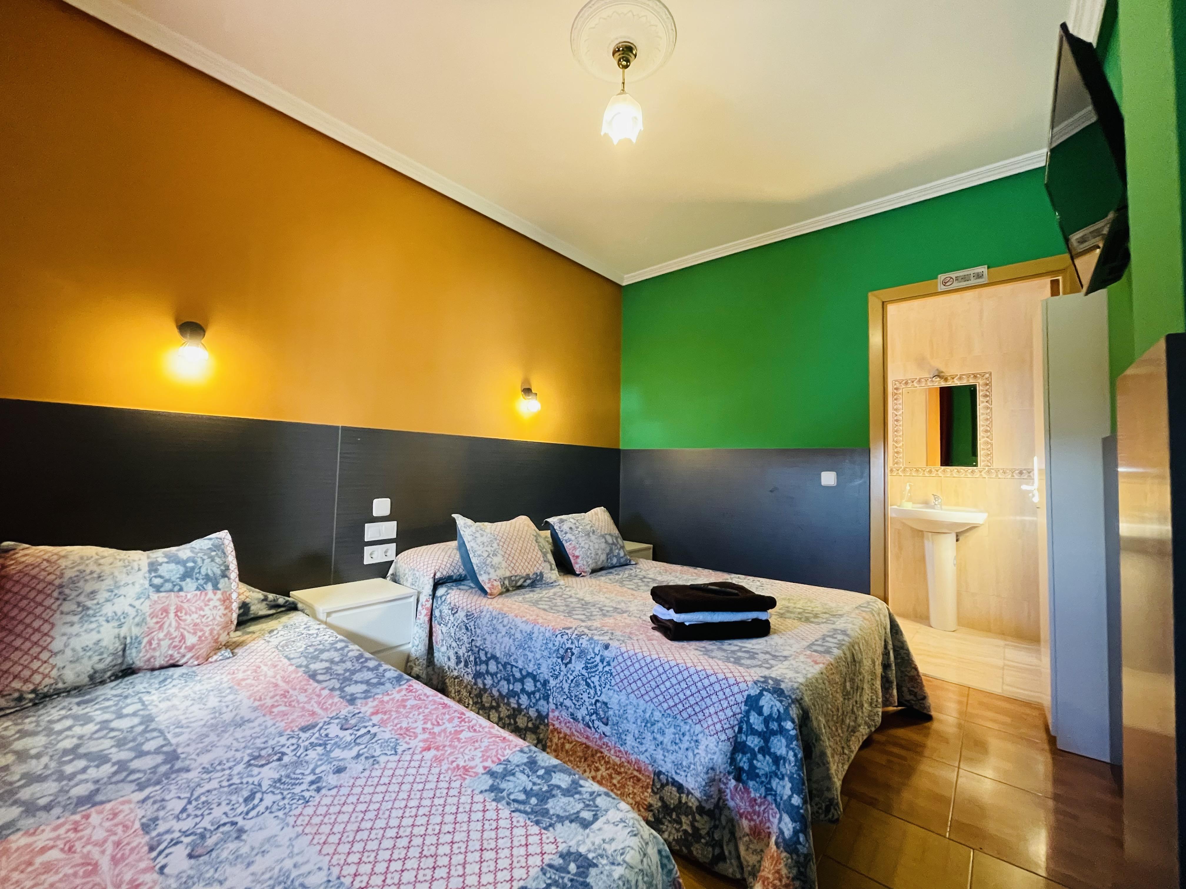 Hostal Numancia Madrid Esterno foto
