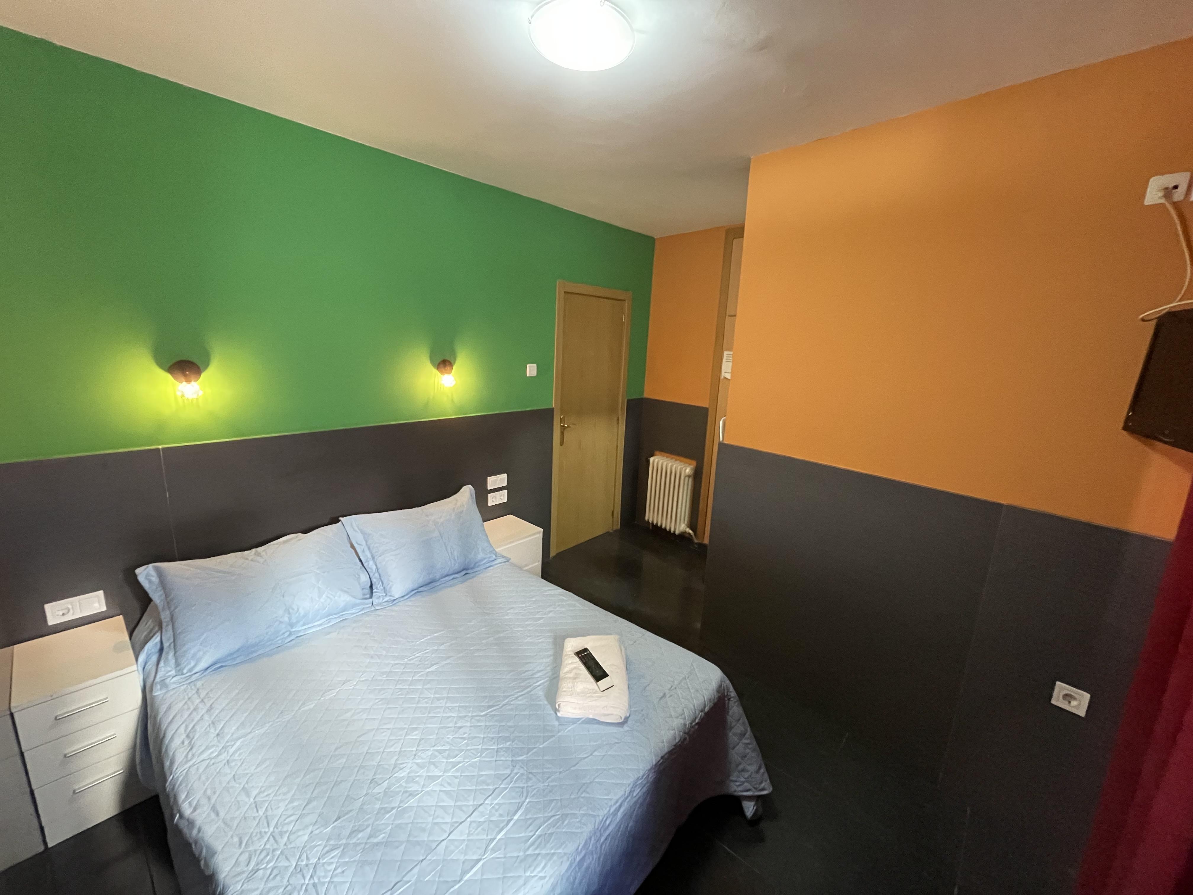 Hostal Numancia Madrid Esterno foto